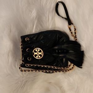 Tory Burch Fleming Soft Mini Bucket